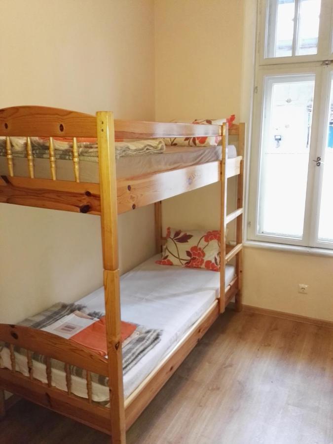 Interhost Guest Rooms And Apartments Sófia Exterior foto