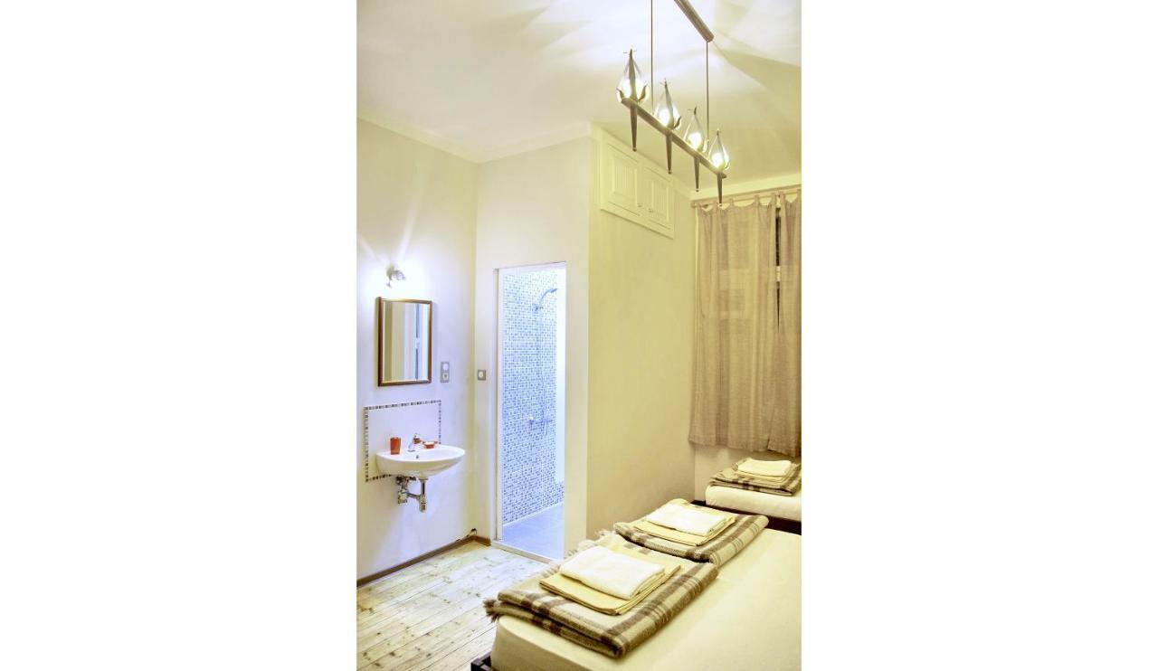 Interhost Guest Rooms And Apartments Sófia Exterior foto